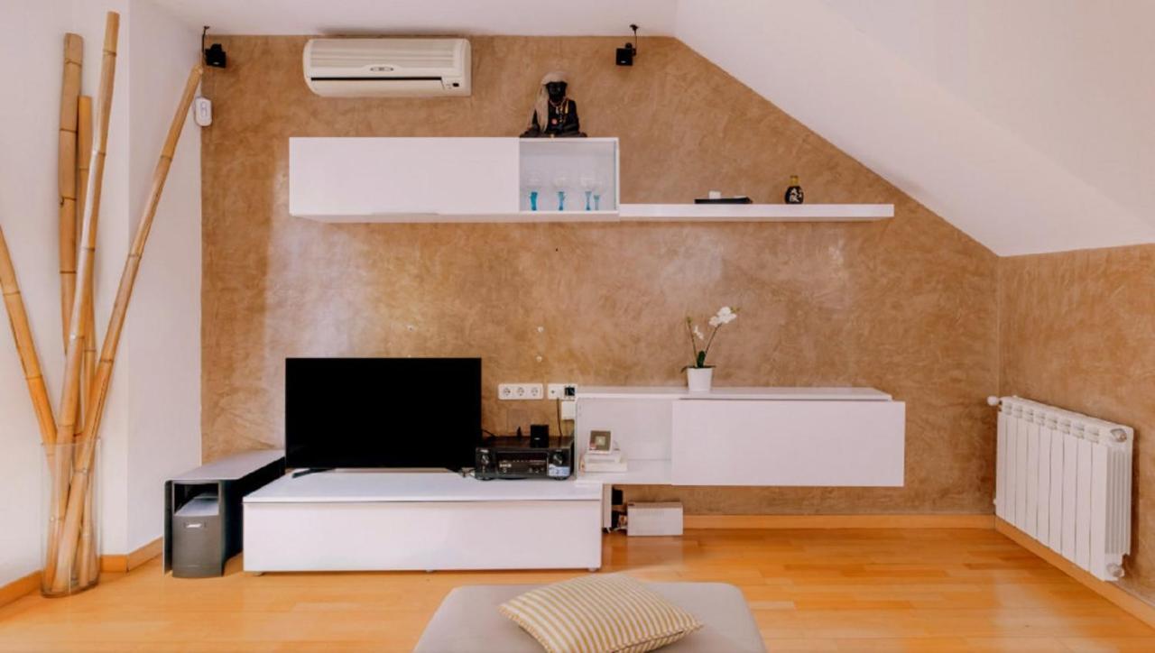 Appartamento Bonito Duplex Con Piscina En Barcelona&Playa Tiana Esterno foto