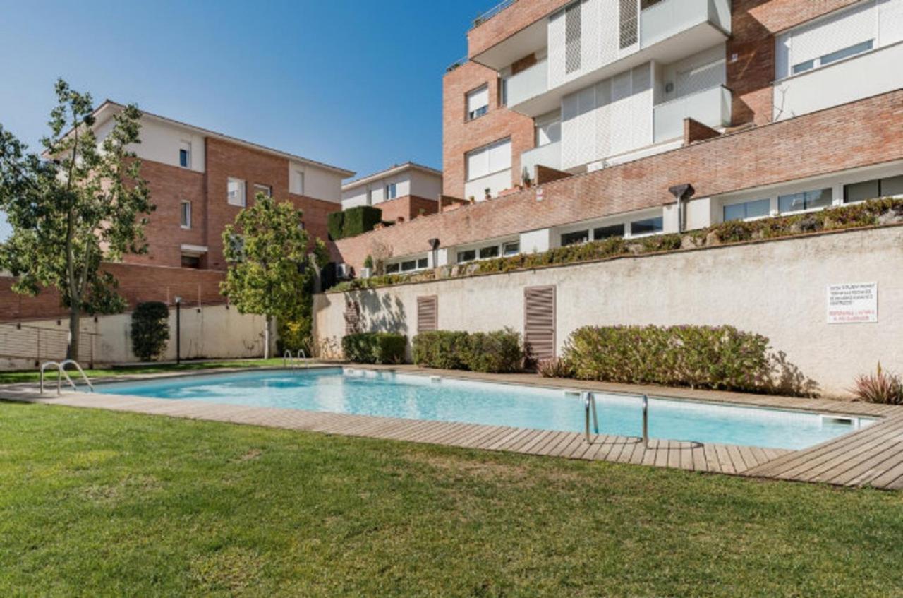 Appartamento Bonito Duplex Con Piscina En Barcelona&Playa Tiana Esterno foto